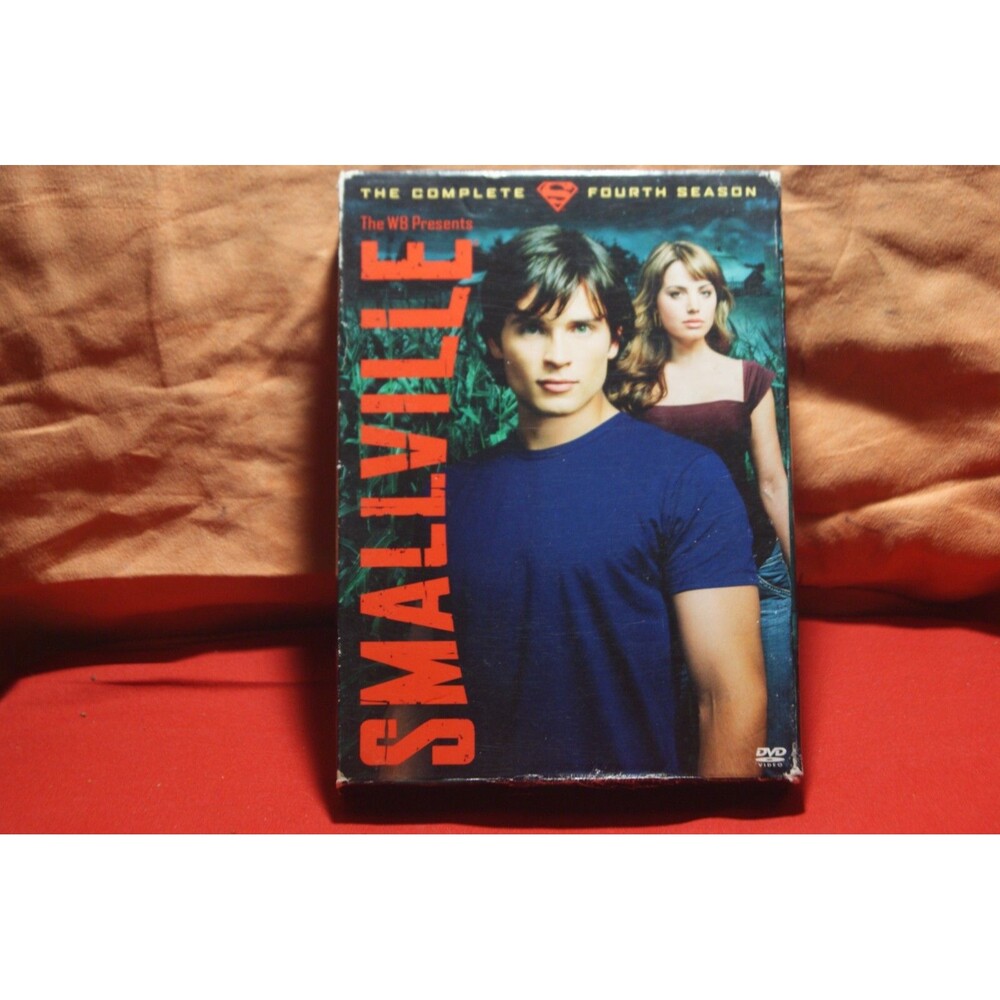 Smallville: The Complete 4th Season -DVD SCFI DC Young Superman Tv Series Nice